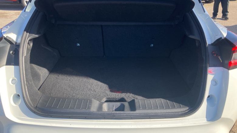 Nissan Juke 1.0 DiG-T 114 N-Connecta 5dr Petrol Hatchback